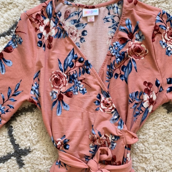 Lularoe Peach floral Michelle Dress - Picture 4 of 10